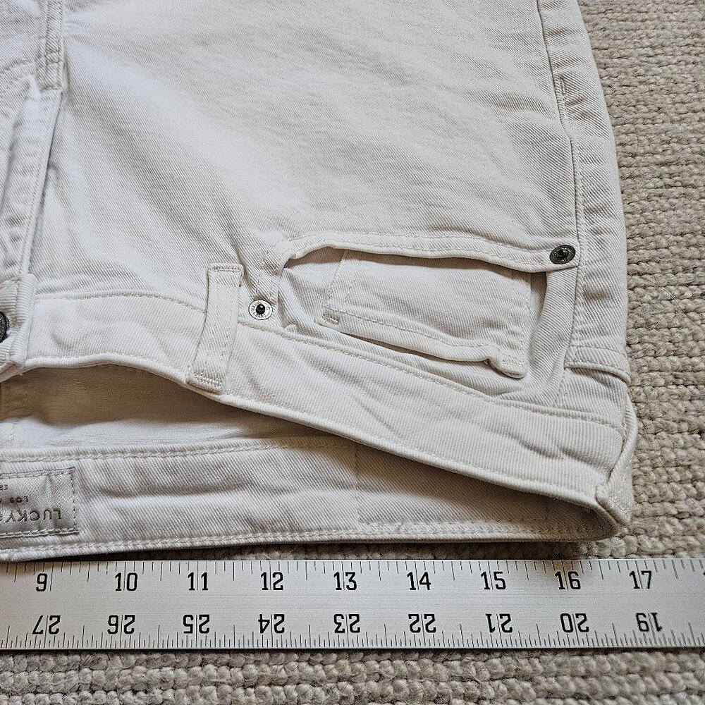 Lucky Brand Lolita Low (or Mid) Rise Boot Cut White Jeans Size 14 - NEW - Summer - Picture 7 of 10
